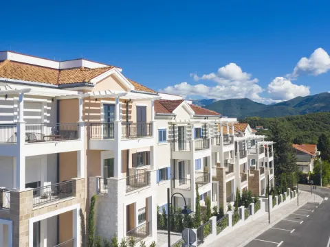 Prodaja, stan, 141m², Tivat, Crna Gora - image 8