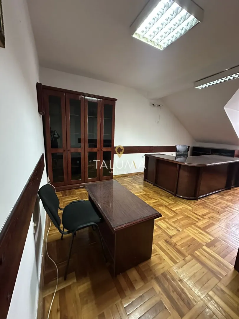 Rent, office space, 150m², Pobrežje, Podgorica