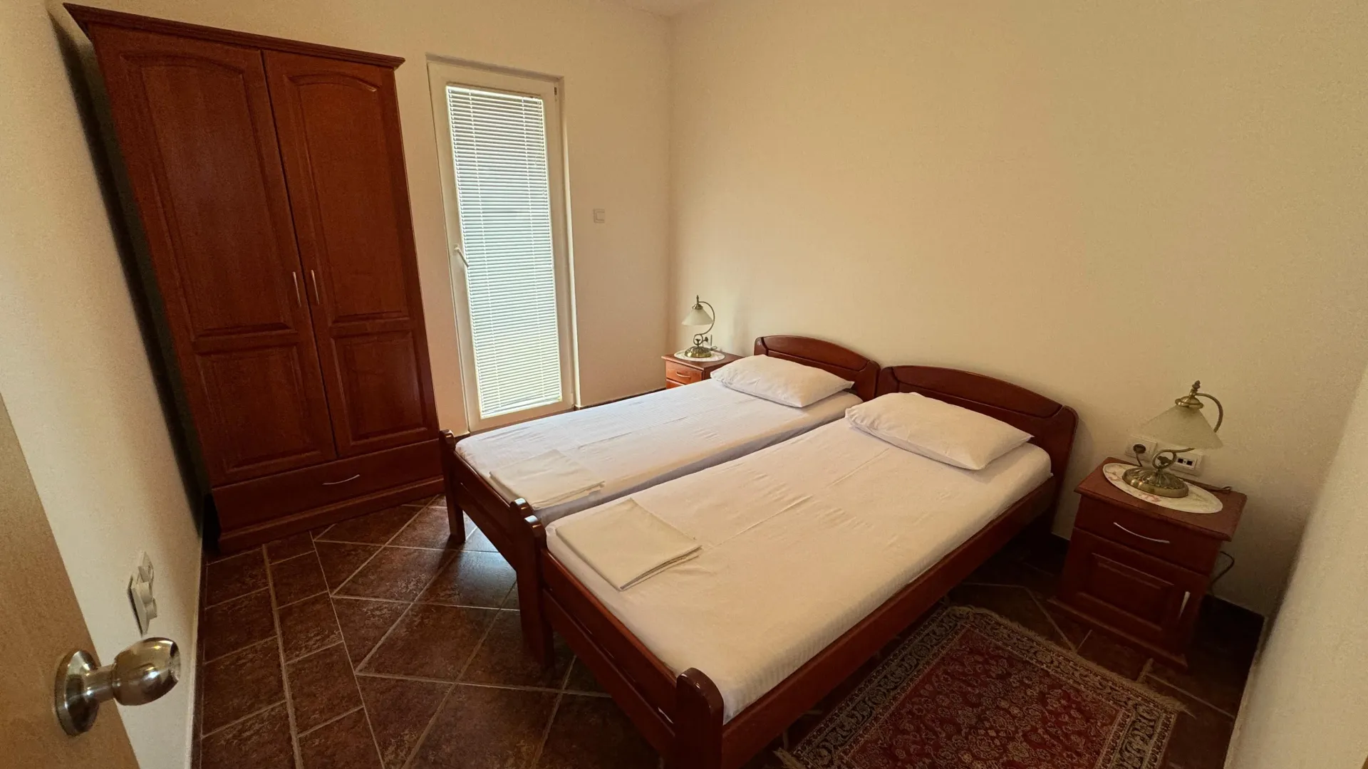 Rent, two bedroom apartment, 50m², Pržno, Budva