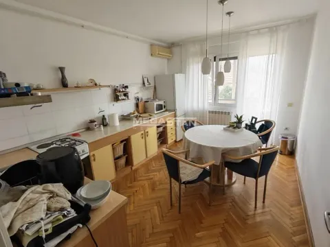 Sale, house, 240m², Pančevo, Srbija - image 16