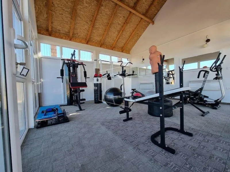 Sale, office space, 2000m², Šavnik, Crna Gora