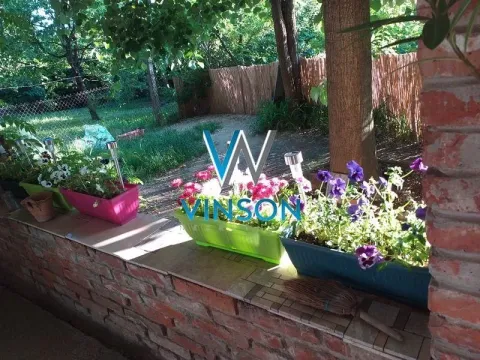 Prodaja, kuća, 177m², Petrovaradin, Novi Sad - image 14