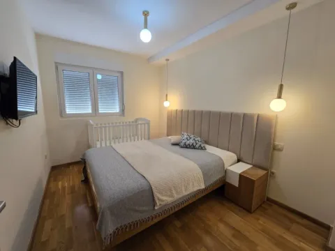 Prodaja, dvosoban stan, 73m², City Kej, Podgorica - image 5