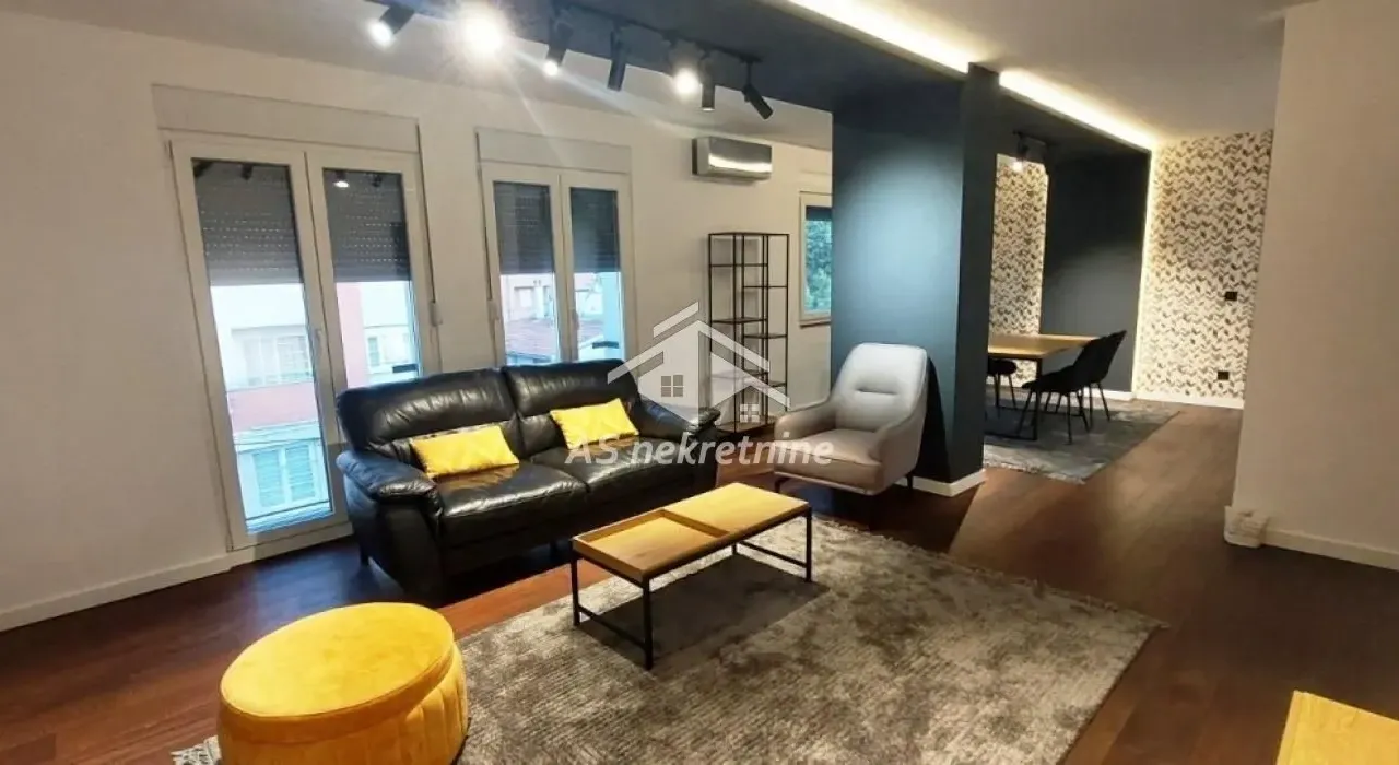 Izdavanje, dvosoban stan, 65m², Crveni Krst, Beograd