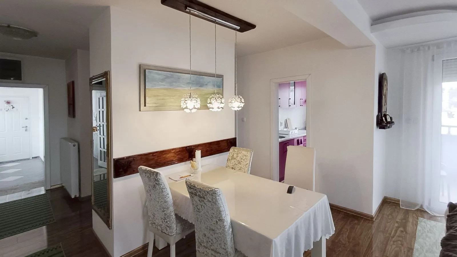 Prodaja, četvorosoban stan, 111m², Centar, Loznica