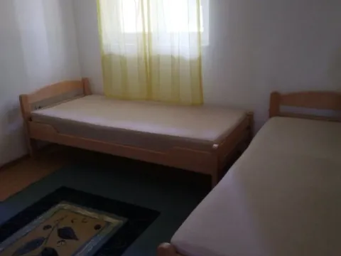 Izdavanje, jednosoban stan, 55m², Momišići, Podgorica - image 6