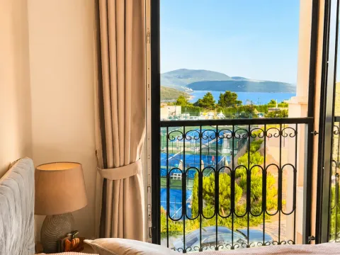 Sale, one bedroom apartment, 57m², Luštica Bay, Tivat - image 4