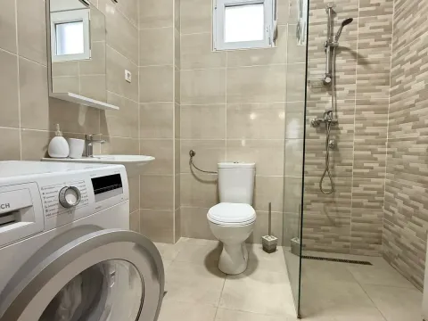 Sale, two bedroom apartment, 58m², Bečići, Budva - image 7