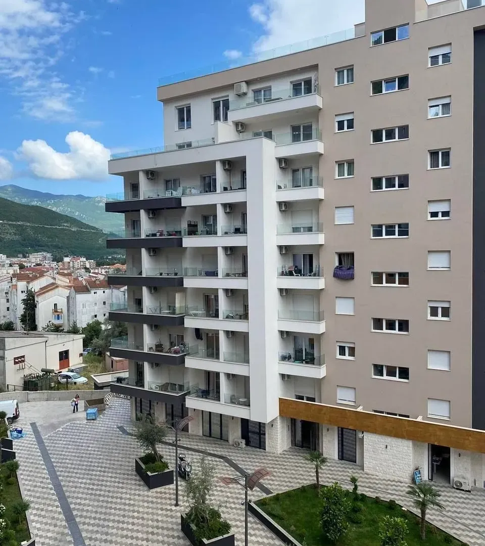 Rent, one bedroom apartment, 46m², Golubovina, Budva
