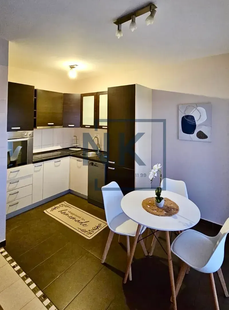 Prodaja, dvosoban stan, 85m², Ljubović, Podgorica
