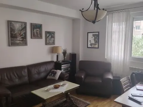 Prodaja, trosoban stan, 83m², Voždovac Sve Podlokacije, Beograd - image 2