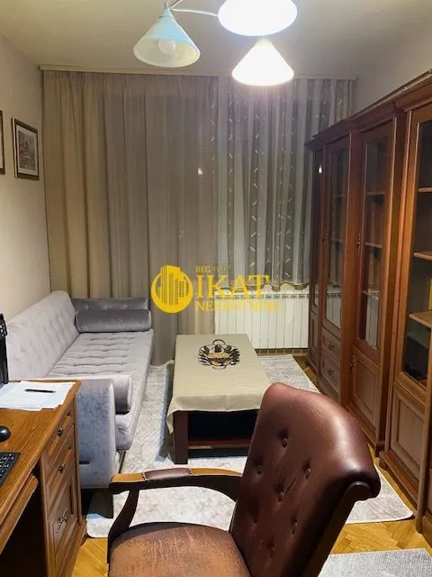 Sale, four bedroom apartment, 104m², Gradska Bolnica, Zvezdara Sve Podlokacije