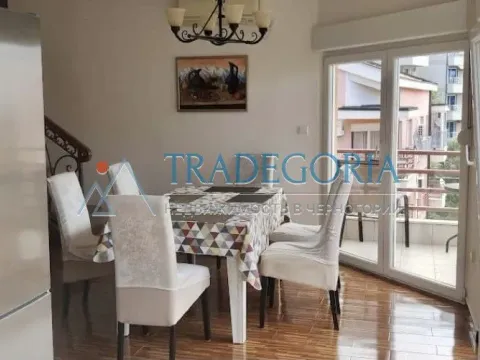Prodaja, četvorosoban stan, 158m², Petrovac, Budva - image 9