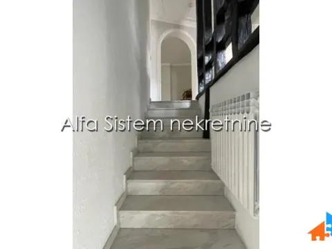 Rent, apartment, 250m², Neimar, Vračar Sve Podlokacije - image 15