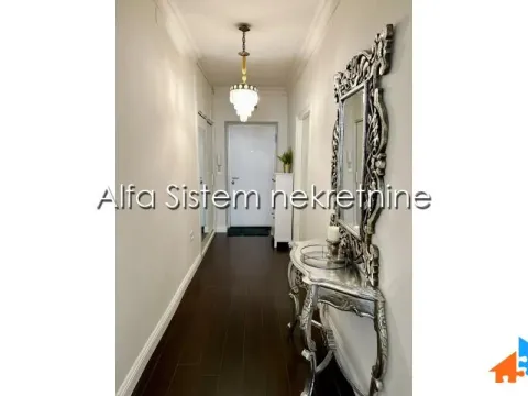 Rent, two bedroom apartment, 64m², Savski Venac, Beograd - image 8