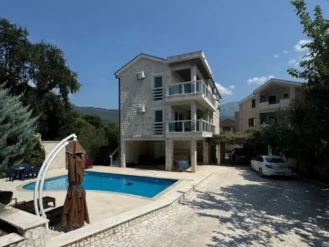 Prodaja, kuća, 267m², Tivat, Crna Gora - image 2