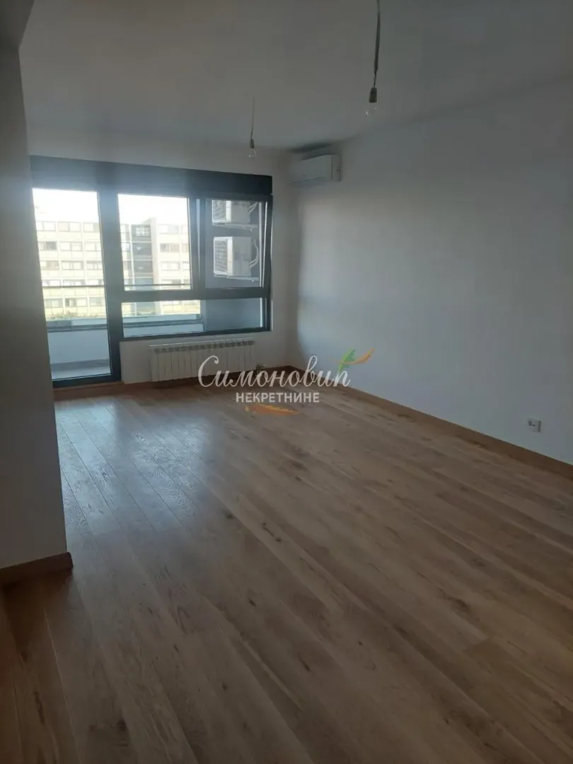 Izdavanje, trosoban stan, 82m², Voždovac Sve Podlokacije, Beograd