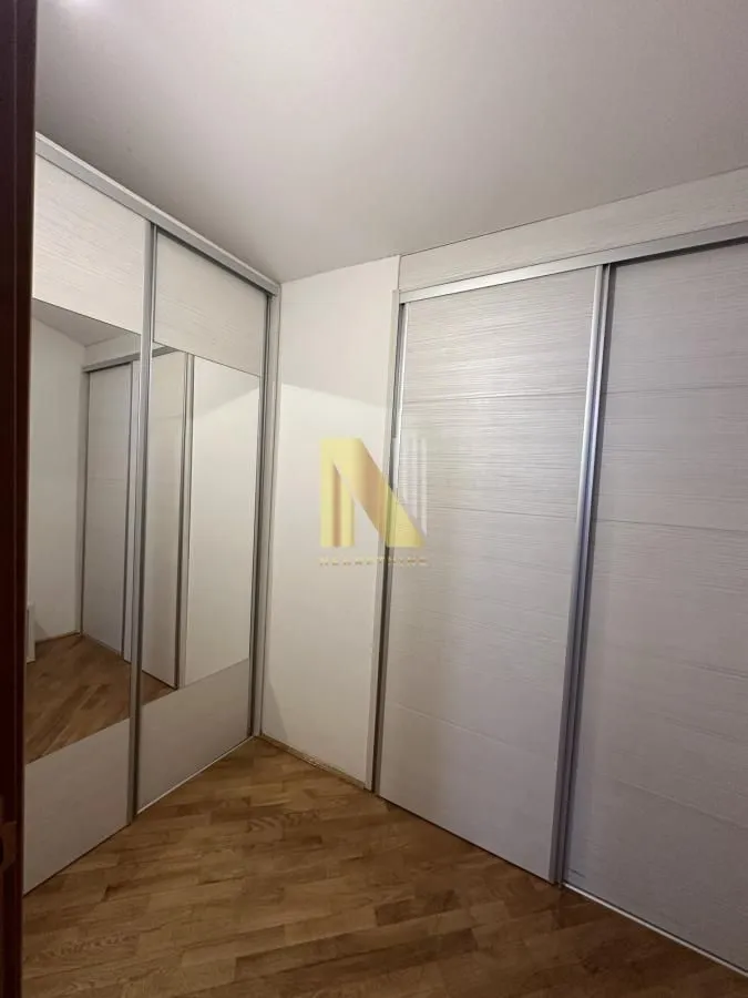 Prodaja, četvorosoban stan, 161m², Bulevar Oslobodjenja, Novi Sad Sve Podlokacije