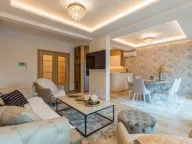 Rent, two bedroom apartment, 100m², Pržno, Budva - image 4