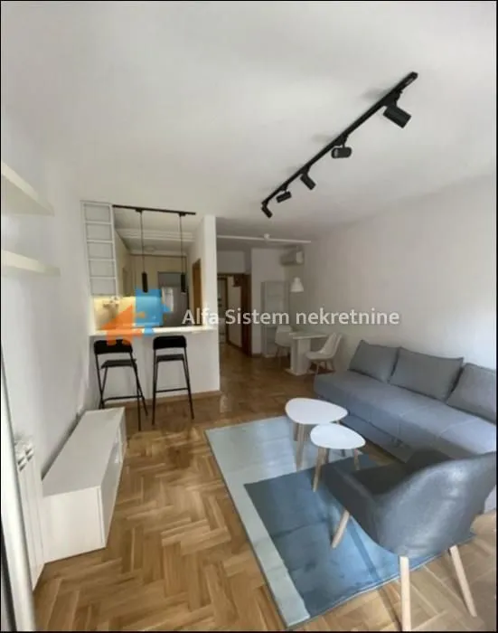 Rent, apartment, 36m², Kalenić Pijaca, Vračar Sve Podlokacije