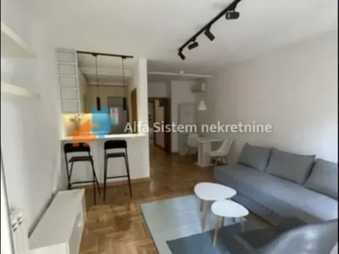 Stan in Kalenić Pijaca