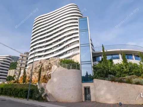 Prodaja, dvosoban stan, 65m², Bečići, Budva - image 30