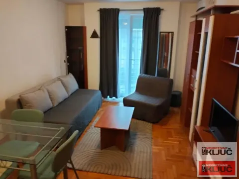 Rent, studio apartment, 27m², Centar, Novi Sad - image 3