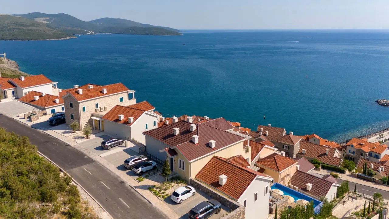Prodaja, dvosoban stan, 104m², Luštica Bay, Tivat