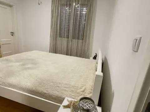 Rent, two bedroom apartment, 90m², Seljanovo, Tivat - image 11