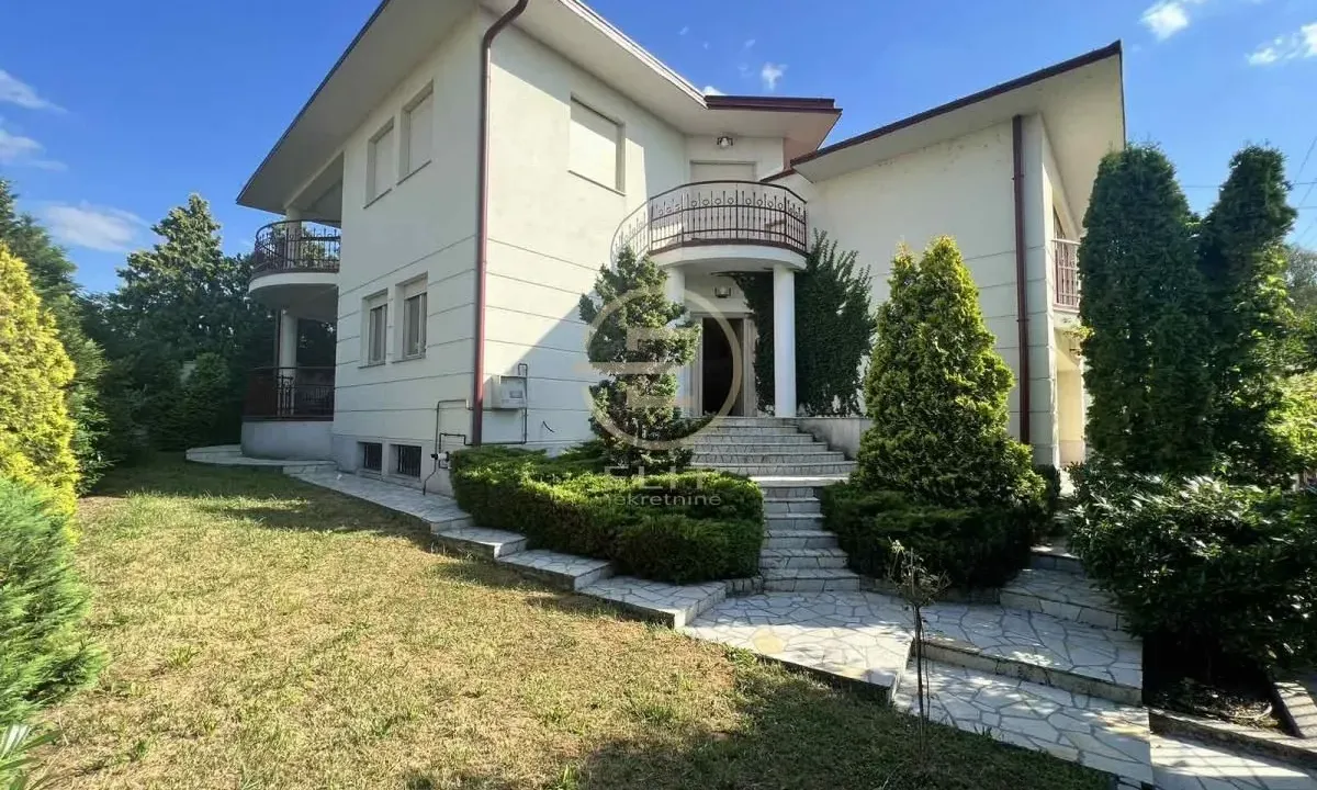 Izdavanje, kuća, 158m², Sremska Kamenica, Petrovaradin