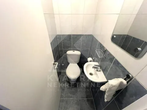 Rent, two bedroom apartment, 60m², Blok 9, Podgorica - image 12