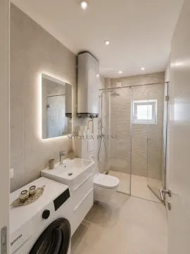 Rent, two bedroom apartment, 85m², Kalimanj, Tivat - image 12
