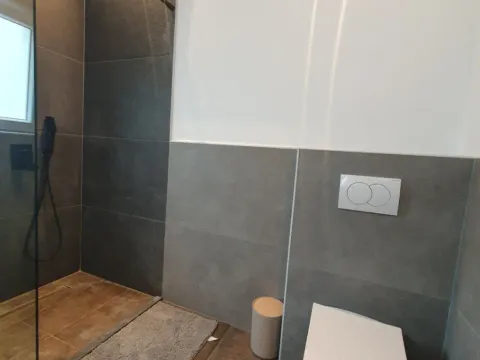 Sale, one bedroom apartment, 55m², Šušanj, Bar - image 10