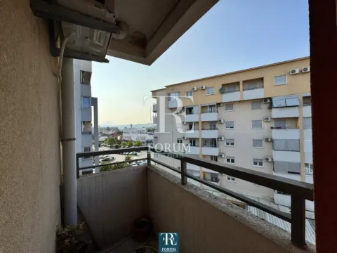 Sale, two bedroom apartment, 55m², Stari Aerodrom, Podgorica - image 10