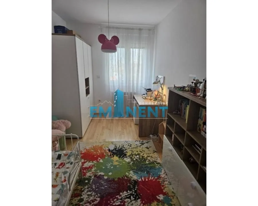 Rent, three bedroom apartment, 56m², Zemun Gornji Grad, Zemun Sve Podlokacije