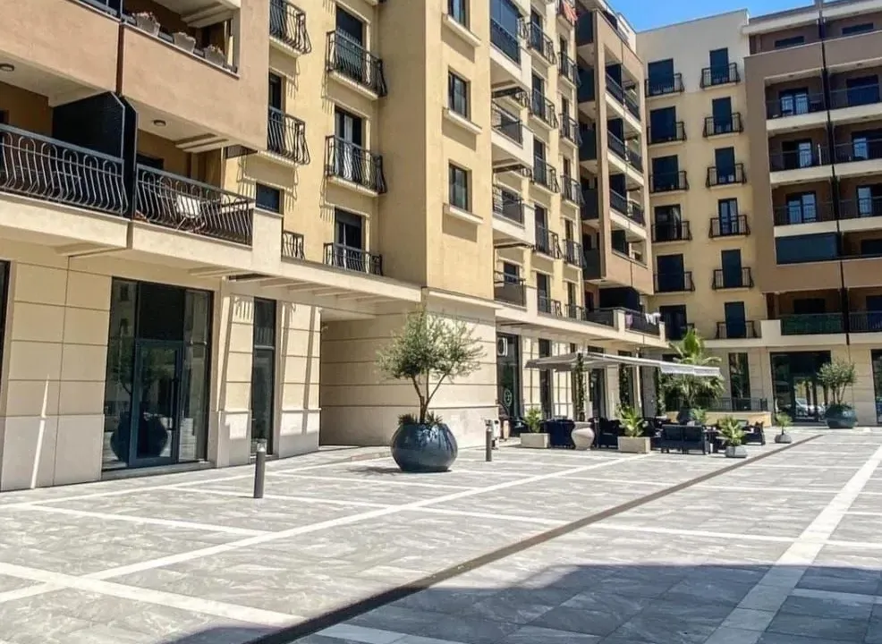 Izdavanje, jednosoban stan, 48m², Ljubović, Podgorica