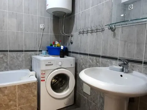 Izdavanje, dvosoban stan, 61m², Autokomanda, Voždovac Sve Podlokacije - image 9