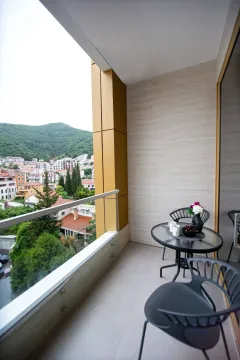 Rent, studio apartment, 30m², Budva, Crna Gora - image 4