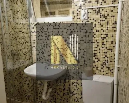 Izdavanje, poslovni prostor, 420m², Centar, Novi Sad - image 12