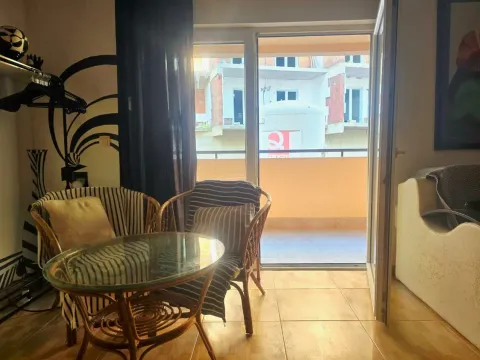 Sale, two bedroom apartment, 65m², Lazi, Budva - image 5