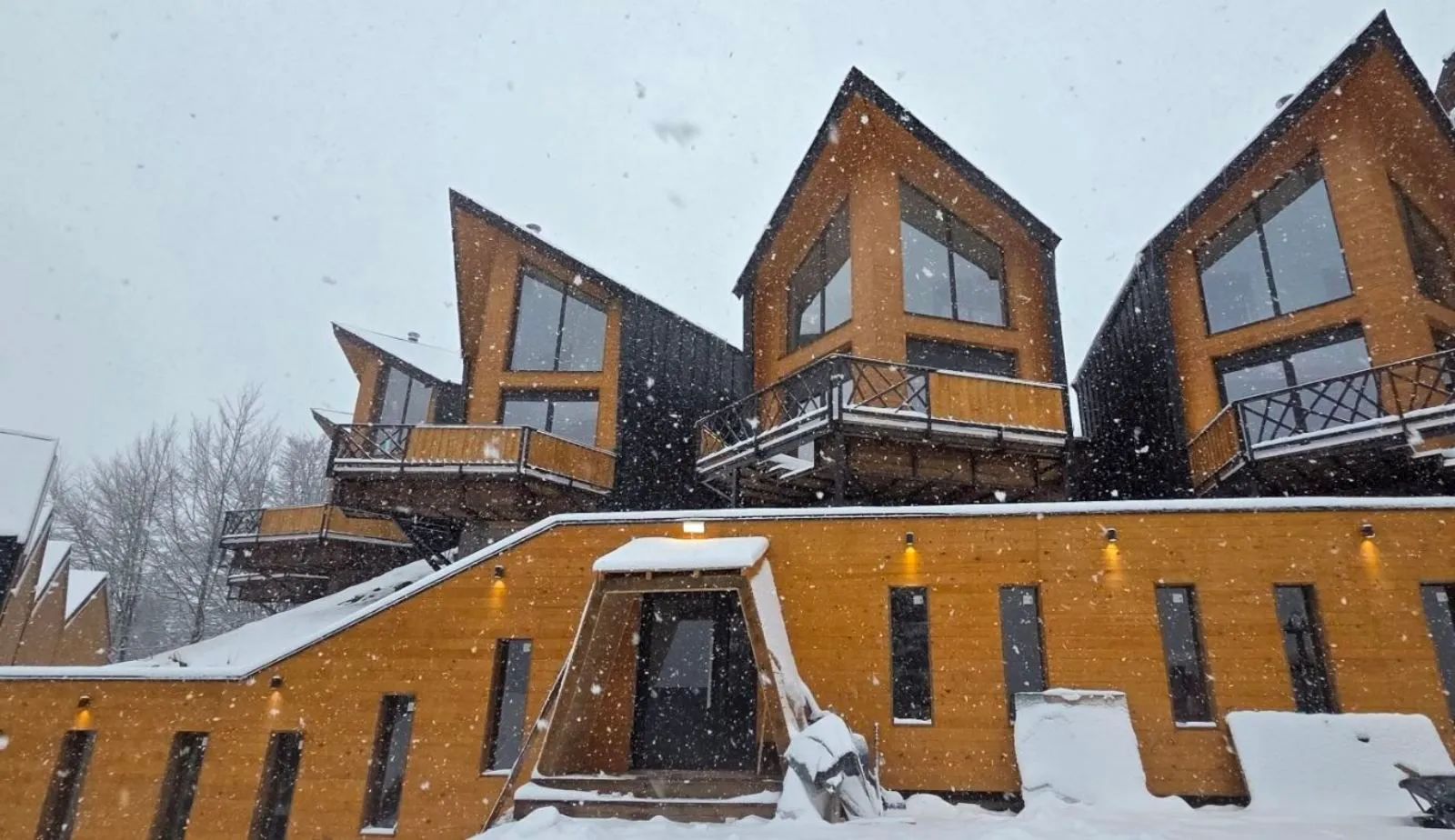 Prodaja, četvorosoban stan, 118m², Kraljevi Čardaci, Kopaonik