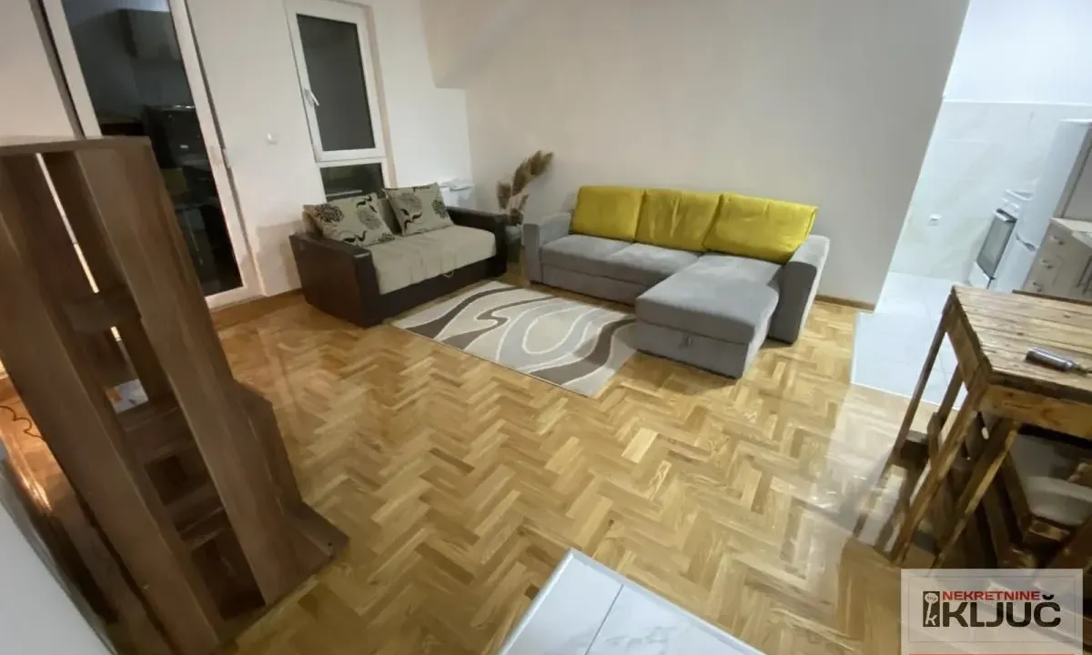 Izdavanje, jednosoban stan, 45m², Adice, Novi Sad Sve Podlokacije
