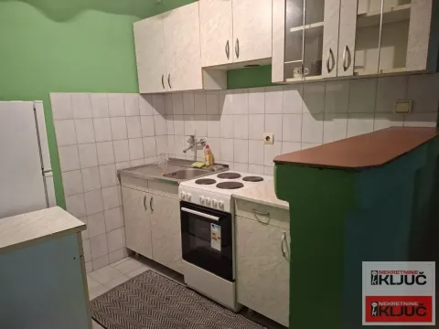 Izdavanje, jednosoban stan, 34m², Centar, Novi Sad - image 5