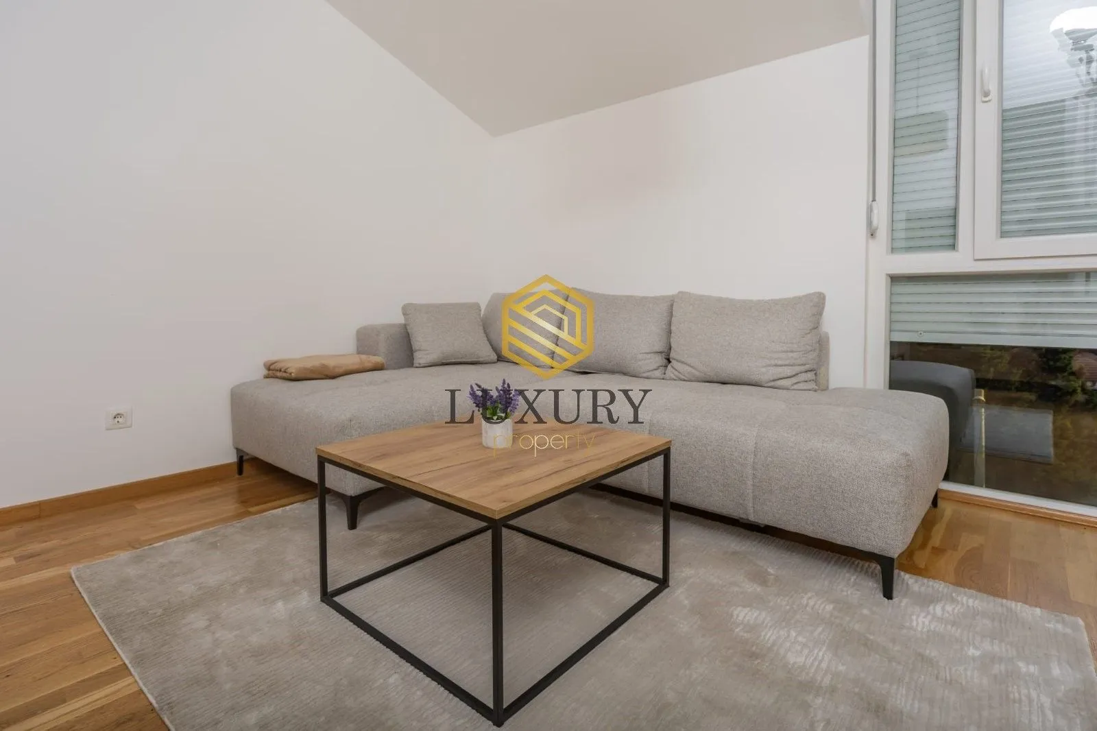 Rent, two bedroom apartment, 63m², Stari Aerodrom, Podgorica