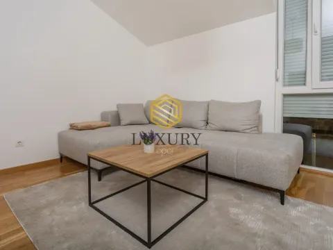 Rent, two bedroom apartment, 63m², Stari Aerodrom, Podgorica - image 1