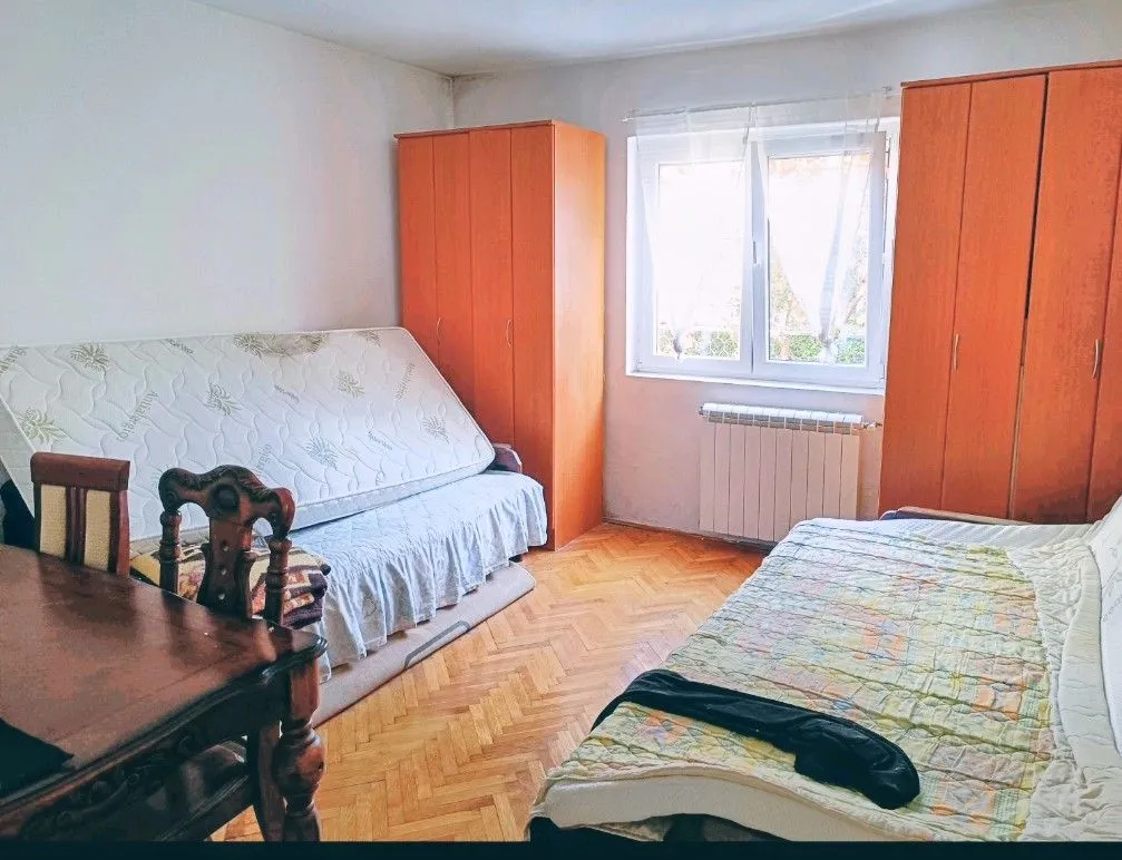 Rent, four bedroom apartment, 120m², Dalmatinska ulica, Podgorica