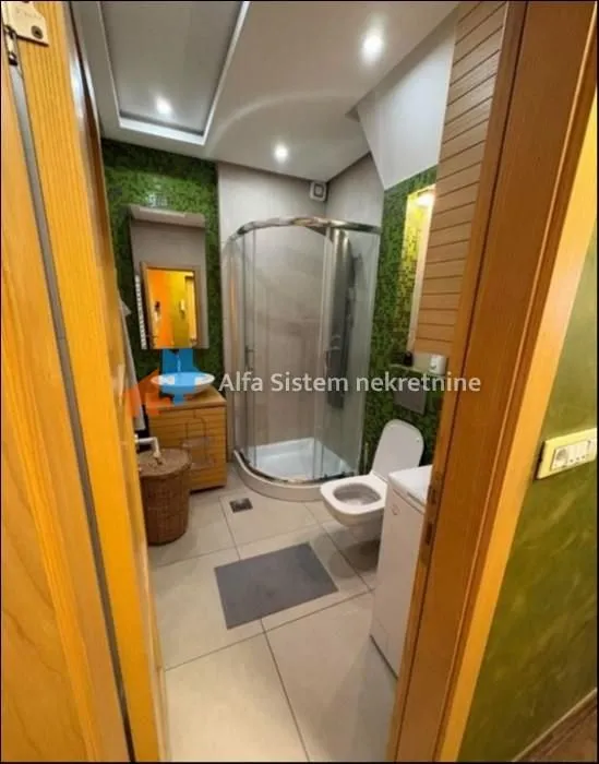 Rent, two bedroom apartment, 63m², Kalenić Pijaca, Vračar Sve Podlokacije