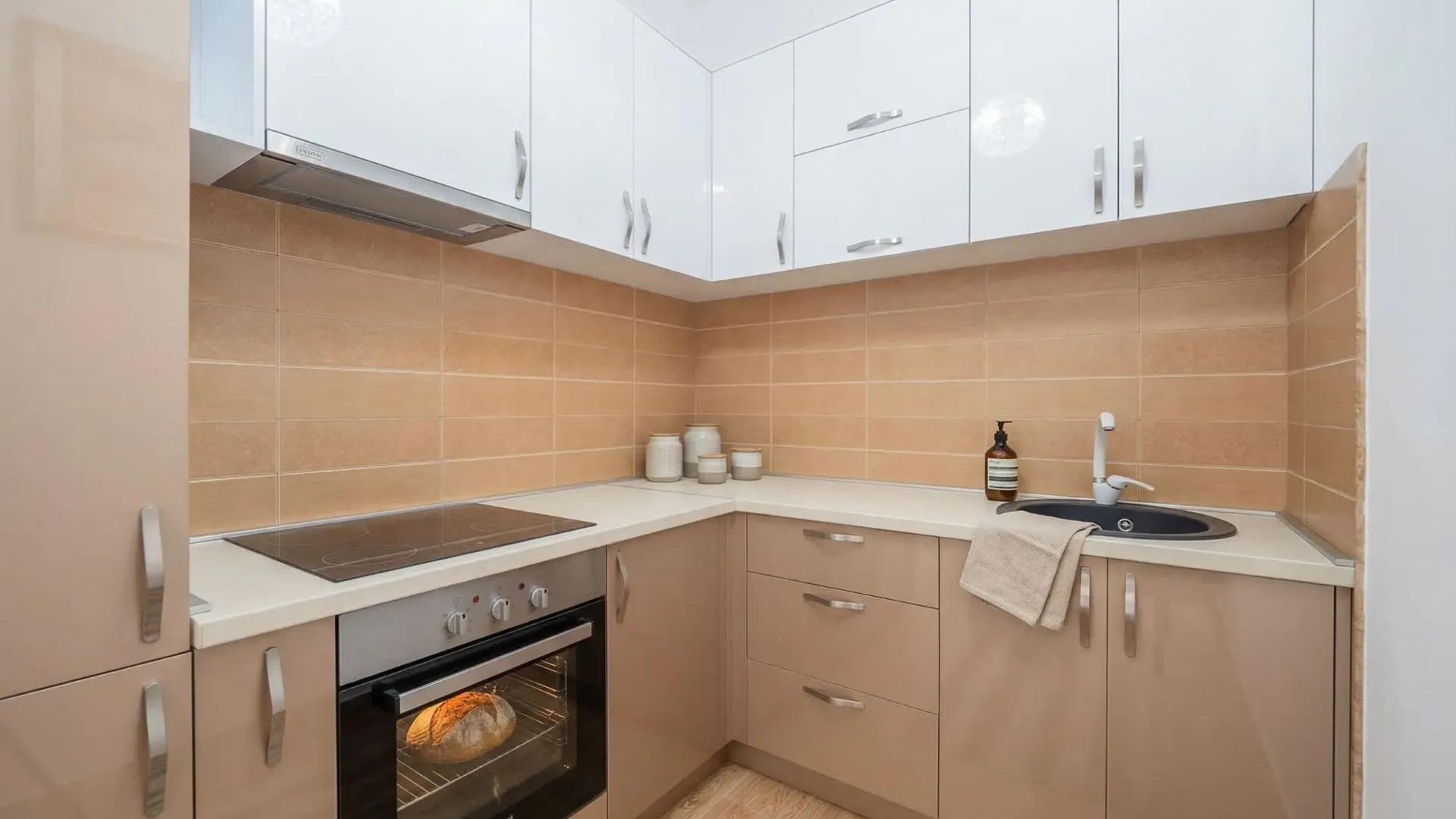 Sale, apartment, 51m², Bečići, Budva