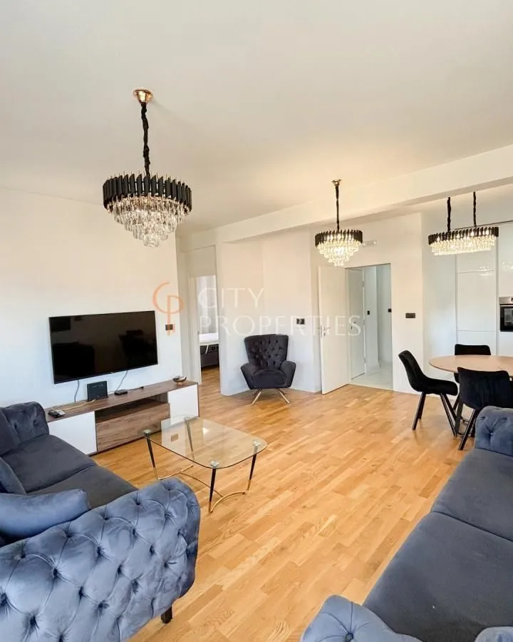 Izdavanje, stan, 130m², Dalmatinska ulica, Podgorica