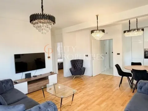 Izdavanje, stan, 130m², Dalmatinska ulica, Podgorica